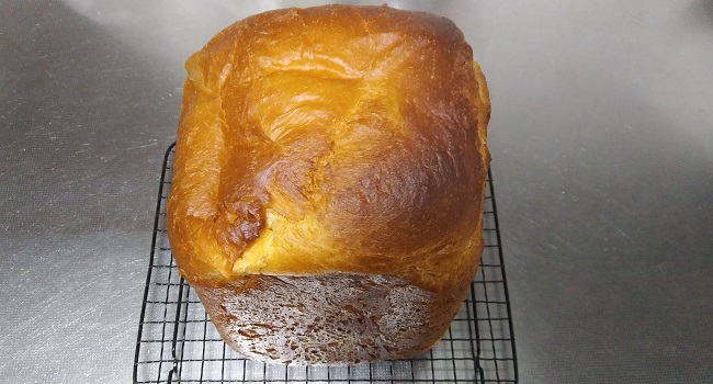 HBで作る、ブリオッシュ食パンのレシピ