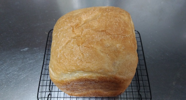 HBで作る、ブルーベリージャム入り食パンのレシピ