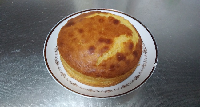 ホットケーキミックスで作る、丸形パウンドケーキのレシピ